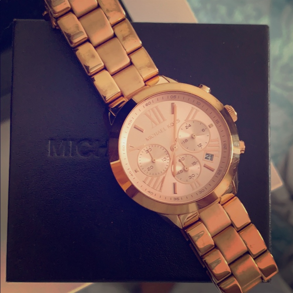 Michael Kors Women's Bradshaw Chronograph